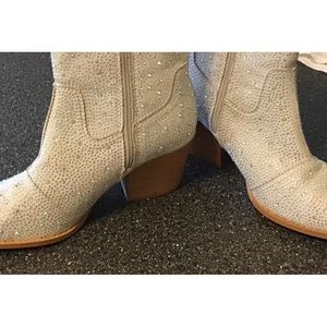 Silver gray with rhinestones cowboy boot